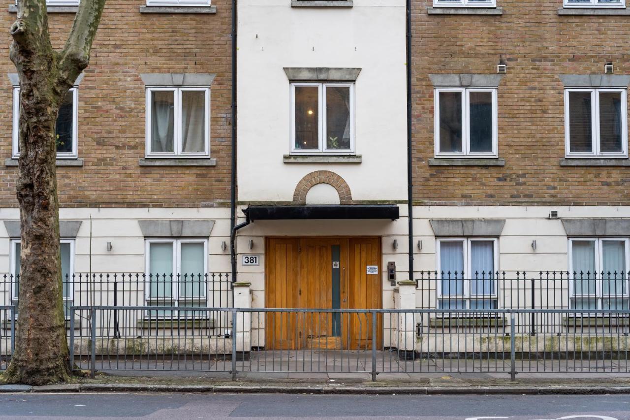 Chic 3 Bed Apartment Near London Bridge With Balcony Bagian luar foto